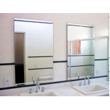 preço de espelho redondo para banheiro Confins